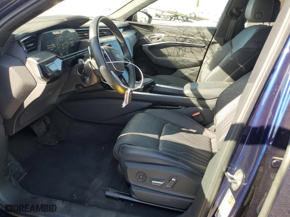 2022 Audi e-tron Chronos with VIN WA1VABGE0NB033604, listed as a Copart auction lot 42244065 with 24,907 mi miles and Salvage Title. Bid and sale history available at carsss.com. Image 7.