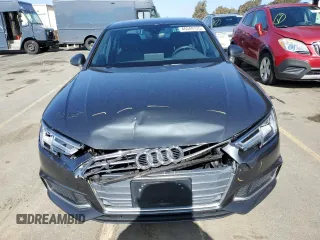 2019 Audi A4 Premium Plus z VIN WAUHMAF46KA107832, wystawiony jako Copart lot #46549125 z przebiegiem 36 127 mil mil oraz Szkoda całkowita • Salvage title. Historia ofert i sprzedaży dostępna na DreamBid. Obrazek 5.