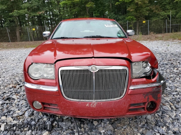 2007 Chrysler 300 C with VIN 2C3LK63HX7H645535, listed as a Copart auction lot 45901304 with 167,558 mi miles and Salvage Title. Bid and sale history available at DreamBid. Image 5.