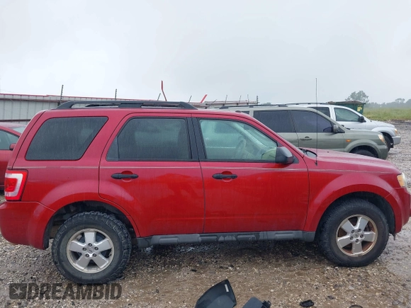 2011 Ford Escape XLT с VIN 1FMCU9D7XBKB32540, выставлен на аукционе IAAI как лот 42327433 с пробегом 73 075 миль миль и . История ставок и продаж доступна на DreamBid. Изображение 13.