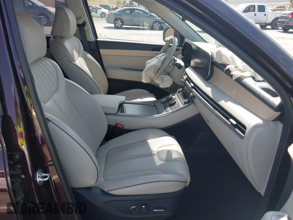 2023 Hyundai Palisade Limited with VIN KM8R5DGEXPU521968, listed as a IAAI auction lot 42148561 with 81,209 mi miles and . Bid and sale history available at DreamBid. Image 5.