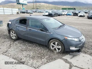 2012 Chevrolet Volt with VIN 1G1RD6E42CU116302, listed as a Copart auction lot 53556325 with 128,142 mi miles and Salvage Title. Bid and sale history available at carsss.com. Image 4.