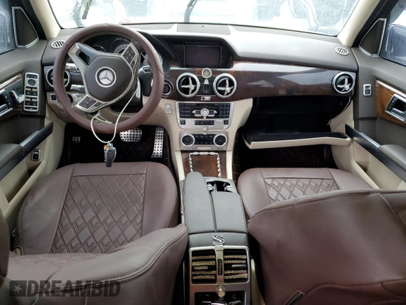 2015 Mercedes-Benz GLK 350 with VIN WDCGG5HB0FG434748, listed as a Copart auction lot 74879284 with 49,991 mi miles and Non Repairable. Bid and sale history available at DreamBid. Image 8.