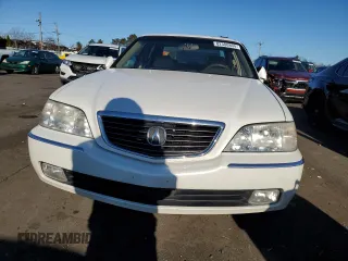 2004 Acura RL w/Navigation System with VIN JH4KA96684C004211, listed as a Copart auction lot 82308804 with 157,256 mi miles and Salvage Title. Bid and sale history available at carsss.com. Image 5.