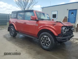 2023 Ford Bronco with VIN 1FMDE5BHXPLB99680, listed as a Copart auction lot 54232455 with 16,579 mi miles and Salvage Title. Bid and sale history available at DreamBid. Image 4.