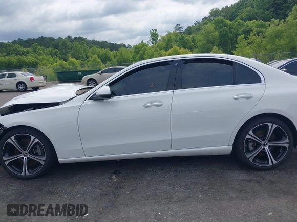 2024 Mercedes-Benz C 300 with VIN W1KAF4GB8RR164807, listed as a IAAI auction lot 42347990 with Not provided miles and . Bid and sale history available at DreamBid. Image 15.