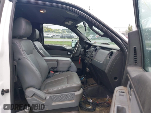2013 Ford F-150 XL with VIN 1FTFX1ET8DKE95332, listed as a IAAI auction lot 40480905 with 243,758 mi miles and . Bid and sale history available at DreamBid. Image 5.