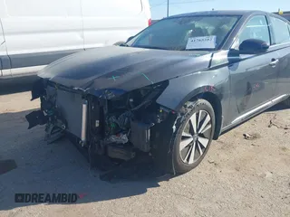 2019 Nissan Altima SL with VIN 1N4BL4EW8KC137862, listed as a IAAI auction lot 41765282 with 54,742 mi miles and . Bid and sale history available at carsss.com. Image 18.