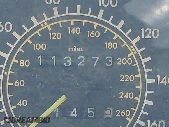 1988 Mercedes-Benz 560 with VIN WDBCA39DXJA420974, listed as a IAAI auction lot 42122073 with 113,273 mi miles and . Bid and sale history available at DreamBid. Image 7.