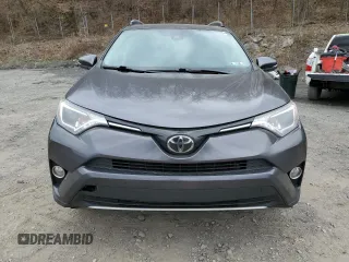 2018 Toyota RAV4 XLE with VIN JTMRFREV6JJ720655, listed as a Copart auction lot 52198195 with 178,274 mi miles and Salvage Title. Bid and sale history available at carsss.com. Image 5.