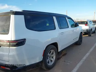 2024 Jeep Grand Wagoneer Series II с VIN 1C4SJSFP2RS119434, выставлен на аукционе IAAI как лот 41450799 с пробегом 33 002 миль миль и . История ставок и продаж доступна на DreamBid. Изображение 13.
