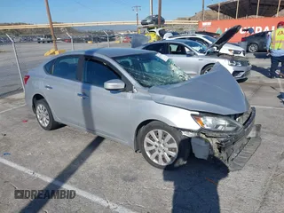 2017 Nissan Sentra SV z VIN 3N1AB7APXHL637742, wystawiony jako IAAI lot #42339155 z przebiegiem 125 933 mil mil oraz . Historia ofert i sprzedaży dostępna na DreamBid. Obrazek 1.