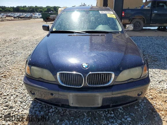 2005 BMW 3 Series 330xi with VIN WBAEW53495PN37185, listed as a Copart auction lot 56757665 with 123,515 mi miles and Salvage title. Bid and sale history available at DreamBid. Image 5.