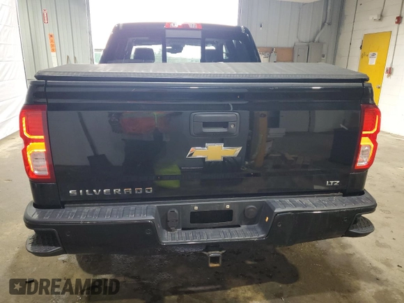 2018 Chevrolet Silverado 1500 LTZ with VIN 3GCUKSEC5JG357391, listed as a Copart auction lot 47824265 with 122,377 mi miles and Salvage Title. Bid and sale history available at DreamBid. Image 6.
