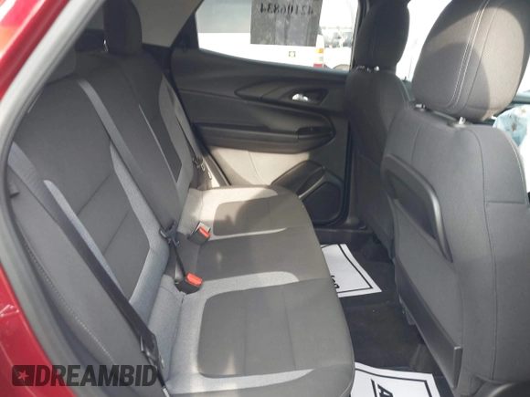 2022 Chevrolet TrailBlazer LT with VIN KL79MRSL8NB096010, listed as a IAAI auction lot 42106834 with 37,697 mi miles and . Bid and sale history available at DreamBid. Image 8.