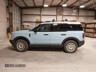 2023 Ford Bronco Sport Heritage z VIN 3FMCR9G63PRD69460, wystawiony jako IAAI lot #41588444 z przebiegiem 29 761 mil mil oraz . Historia ofert i sprzedaży dostępna na DreamBid. Obrazek 14.