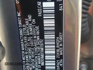 2021 Toyota C-HR LE z VIN NMTKHMBXXMR130792, wystawiony jako Copart lot #54854625 z przebiegiem 27 478 mil mil oraz Nie do naprawy • Non repairable. Historia ofert i sprzedaży dostępna na DreamBid. Obrazek 14.