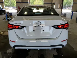 2024 Nissan Sentra SV with VIN 3N1AB8CV2RY390433, listed as a Copart auction lot 59626335 with 5,597 mi miles and Salvage title. Bid and sale history available at DreamBid. Image 6.