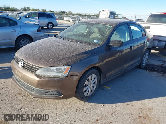 2011 Volkswagen Jetta Sedan S with VIN 3VW2K7AJ1BM395161, listed as a IAAI auction lot 41819393 with 98,410 mi miles. Bid and sale history available at carsss.com. Image 2.
