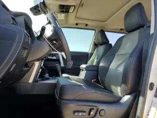 2022 Toyota 4Runner SR5 Premium with VIN JTENU5JR6N6069988, listed as a Copart auction lot 51789245 with 64,719 mi miles and Salvage title. Bid and sale history available at DreamBid. Image 7.