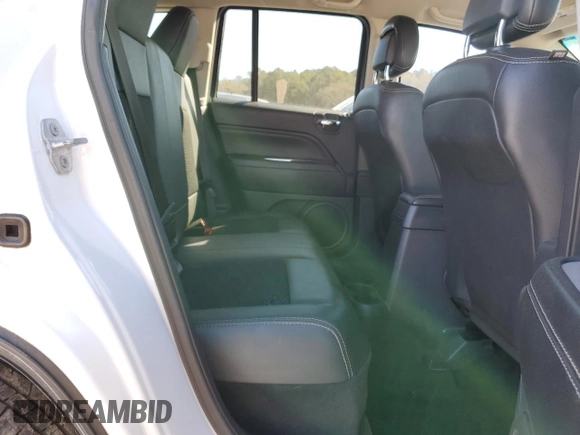 2015 Jeep Compass Latitude with VIN 1C4NJCEB2FD401761, listed as a Copart auction lot 49215505 with 154,896 mi miles and Salvage Title. Bid and sale history available at carsss.com. Image 12.