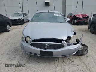 2005 Buick LaCrosse CX with VIN 2G4WC532751282558, listed as a Copart auction lot 81504194 with 201,811 mi miles and Salvage Title. Bid and sale history available at carsss.com. Image 5.