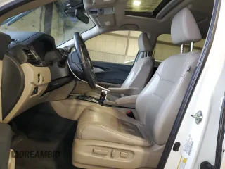 2020 Honda Pilot Touring 8-Passenger with VIN 5FNYF6H98LB058712, listed as a Copart auction lot 43622815 with 81,854 mi miles and Salvage Title. Bid and sale history available at DreamBid. Image 7.