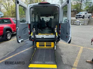 2019 Ford Transit XL with VIN 1FDZX2CM6KKB27948, listed as a Copart auction lot 55932665 with 244,675 mi miles and Clean Title. Bid and sale history available at DreamBid. Image 5.