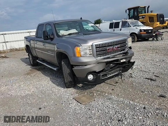 2012 GMC Sierra 2500HD Denali with VIN 1GT125E82CF217819, listed as a Copart auction lot 65481985 with 158,138 mi miles and Non repairable. Bid and sale history available at DreamBid. Image 13.