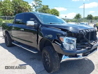 2018 Nissan Titan SV with VIN 1N6AA1E60JN511357, listed as a IAAI auction lot 42582405 with 110,043 mi miles and . Bid and sale history available at DreamBid. Image 1.