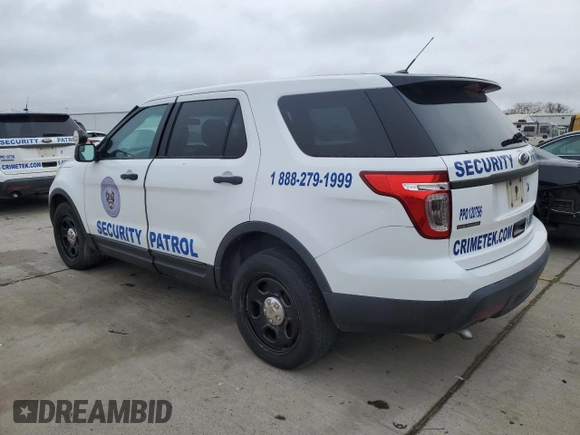 2013 Ford Utility Police Interceptor with VIN 1FM5K7AR5DGC92582, listed as a Copart auction lot 45732165 with 184,194 mi miles and Clean Title. Bid and sale history available at carsss.com. Image 2.