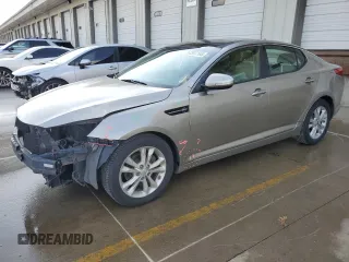 2013 Kia Optima EX z VIN 5XXGN4A72DG165846, wystawiony jako Copart lot #54597195 z przebiegiem 175 218 mil mil oraz Szkoda całkowita • Salvage title. Historia ofert i sprzedaży dostępna na DreamBid. Obrazek 1.