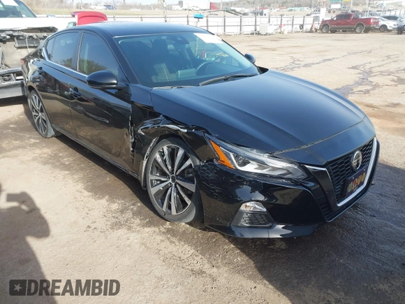 2020 Nissan Altima SR with VIN 1N4AL4CV4LN309364, listed as a IAAI auction lot 41793201 with 38,098 mi miles and . Bid and sale history available at carsss.com. Image 1.