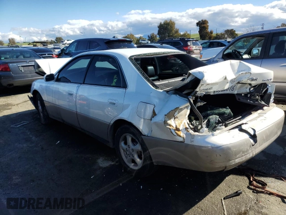 1997 Lexus ES 300 z VIN JT8BF22G7V0022578, wystawiony jako Copart lot #44576625 z przebiegiem Nie podano mil oraz Szkoda całkowita • Salvage title. Historia ofert i sprzedaży dostępna na DreamBid. Obrazek 2.