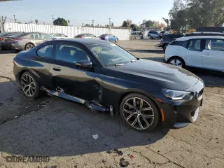 2024 BMW 2 Series 230i with VIN 3MW23CM00R8E09594, listed as a Copart auction lot 82926664 with 4,507 mi miles and Salvage Title. Bid and sale history available at carsss.com. Image 4.