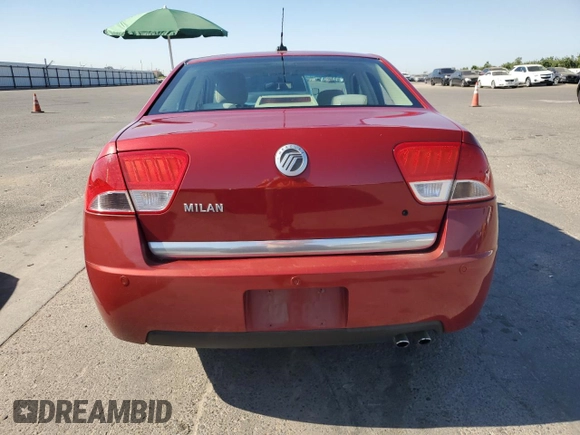 2010 Mercury Milan z VIN 3MEHM0HA3AR607241, wystawiony jako Copart lot #61225435 z przebiegiem 111 038 mil mil oraz Szkoda całkowita • Salvage title. Historia ofert i sprzedaży dostępna na DreamBid. Obrazek 6.