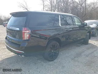 2024 Chevrolet Suburban High Country with VIN 1GNSKGKL3RR235642, listed as a IAAI auction lot 41486610 with 963 mi miles. Bid and sale history available at carsss.com. Image 4.