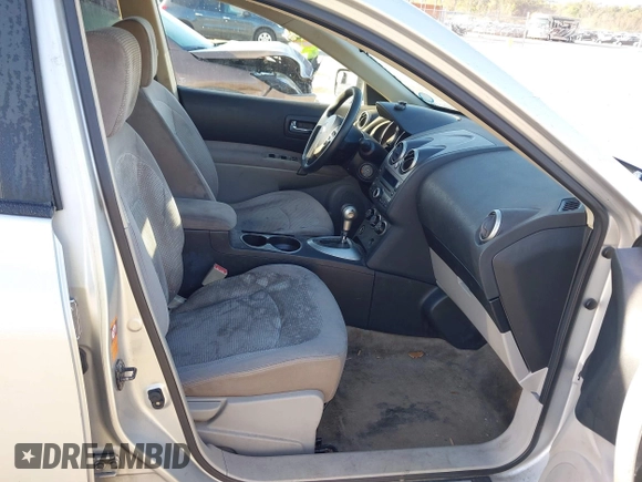2009 Nissan Rogue SL with VIN JN8AS58T39W047497, listed as a IAAI auction lot 41792950 with 176,931 mi miles and . Bid and sale history available at DreamBid. Image 5.