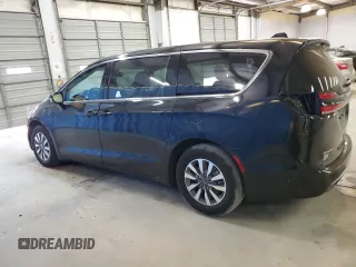2024 Chrysler Pacifica Hybrid Select z VIN 2C4RC1S77RR158336, wystawiony jako Copart lot #54831295 z przebiegiem 30 950 mil mil oraz Czysty tytuł • Clean title. Historia ofert i sprzedaży dostępna na DreamBid. Obrazek 2.