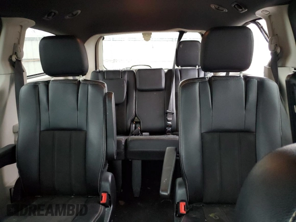 2019 Dodge Grand Caravan SXT with VIN 2C4RDGCG4KR580424, listed as a Copart auction lot 52715245 with 130,696 mi miles and Salvage Title. Bid and sale history available at DreamBid. Image 10.