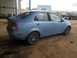 2005 Chevrolet Aveo LS z VIN KL1TD52655B300992, wystawiony jako Copart lot #55802575 z przebiegiem 63 781 mil mil oraz Szkody całkowita. Historia ofert i sprzedaży dostępna na DreamBid. Obrazek 3.