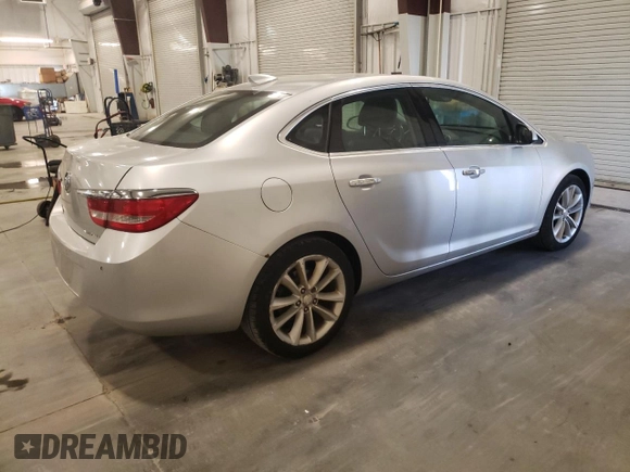 2015 Buick Verano Group z VIN 1G4PS5SK6F4139423, wystawiony jako Copart lot #56801885 z przebiegiem 120 654 mil mil oraz Czysty tytuł • Clean title. Historia ofert i sprzedaży dostępna na DreamBid. Obrazek 3.