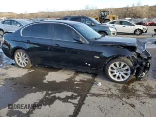 2006 BMW 3 Series 330xi with VIN WBAVD33536KV61953, listed as a Copart auction lot 84622424 with 153,593 mi miles and Salvage Title. Bid and sale history available at carsss.com. Image 4.