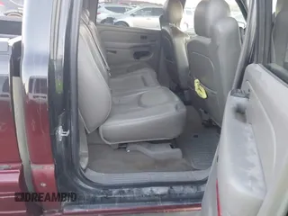 2005 Chevrolet Silverado 1500 LS z VIN 2GCEC13T751334286, wystawiony jako IAAI lot #41183917 z przebiegiem 229 192 mil mil oraz . Historia ofert i sprzedaży dostępna na DreamBid. Obrazek 8.