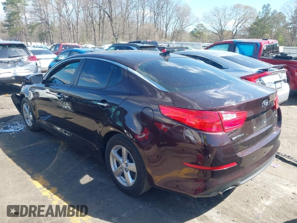 2015 Kia Optima LX z VIN 5XXGM4A71FG463939, wystawiony jako IAAI lot #41838294 z przebiegiem 70 274 mil mil oraz . Historia ofert i sprzedaży dostępna na DreamBid. Obrazek 3.