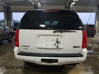 2014 GMC Yukon SLT with VIN 1GKS2CE01ER123696, listed as a Copart auction lot 63401554 with 177,174 mi miles and Salvage Title. Bid and sale history available at carsss.com. Image 6.