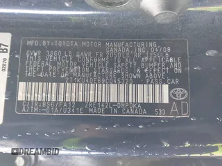 2009 Toyota Matrix with VIN 2T1KU40E69C045320, listed as a IAAI auction lot 41481764 with 162,766 mi miles. Bid and sale history available at carsss.com. Image 9.