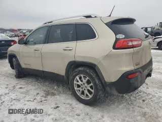2015 Jeep Cherokee North with VIN 1C4PJMCS1FW582132, listed as a Copart auction lot 82972524 with 196,334 mi miles and Clean Title. Bid and sale history available at carsss.com. Image 2.