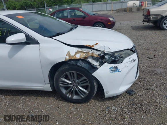 2015 Toyota Camry XLE with VIN 4T1BF1FK6FU004136, listed as a IAAI auction lot 42176871 with 193,553 mi miles and . Bid and sale history available at DreamBid. Image 6.