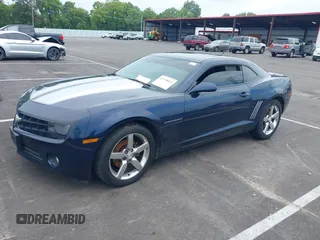 2011 Chevrolet Camaro 1LT with VIN 2G1FB1ED0B9140122, listed as a IAAI auction lot 42538043 with 202,703 mi miles and . Bid and sale history available at DreamBid. Image 17.